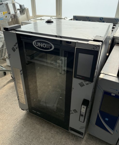 Пароконвектомат UNOX XEVC-1011-E1RM